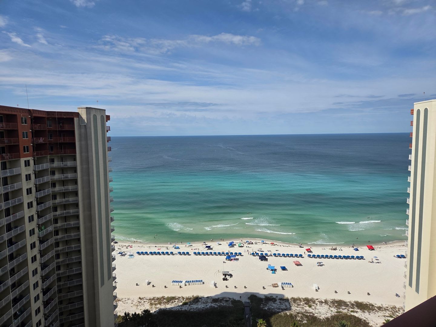 Gulf-Front Penthouse Living at The Shores of Panama – 1 Bed, 2 Bath Fully Furnished Condo! – photo 1