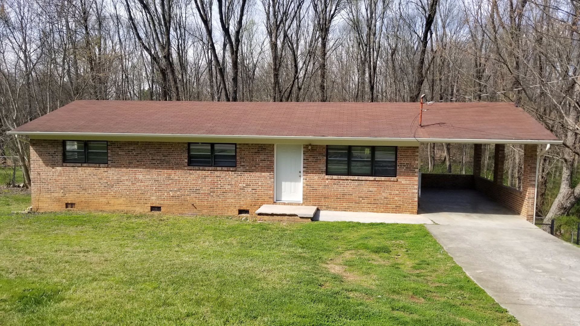 Recently Renovated, Clean with Fenced Yard – photo 1