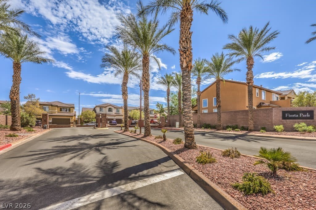 646 Ember Rock Avenue – photo 2