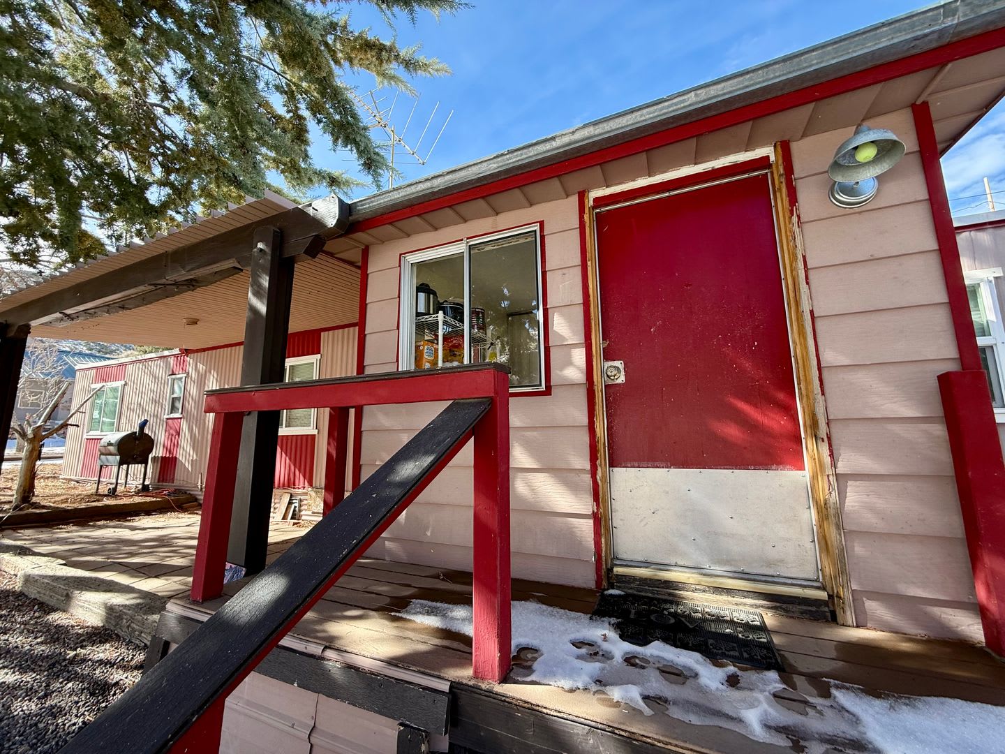 Historic Charm Custom-Built 2-Bedroom Home in Pioche, Nevada – photo 3