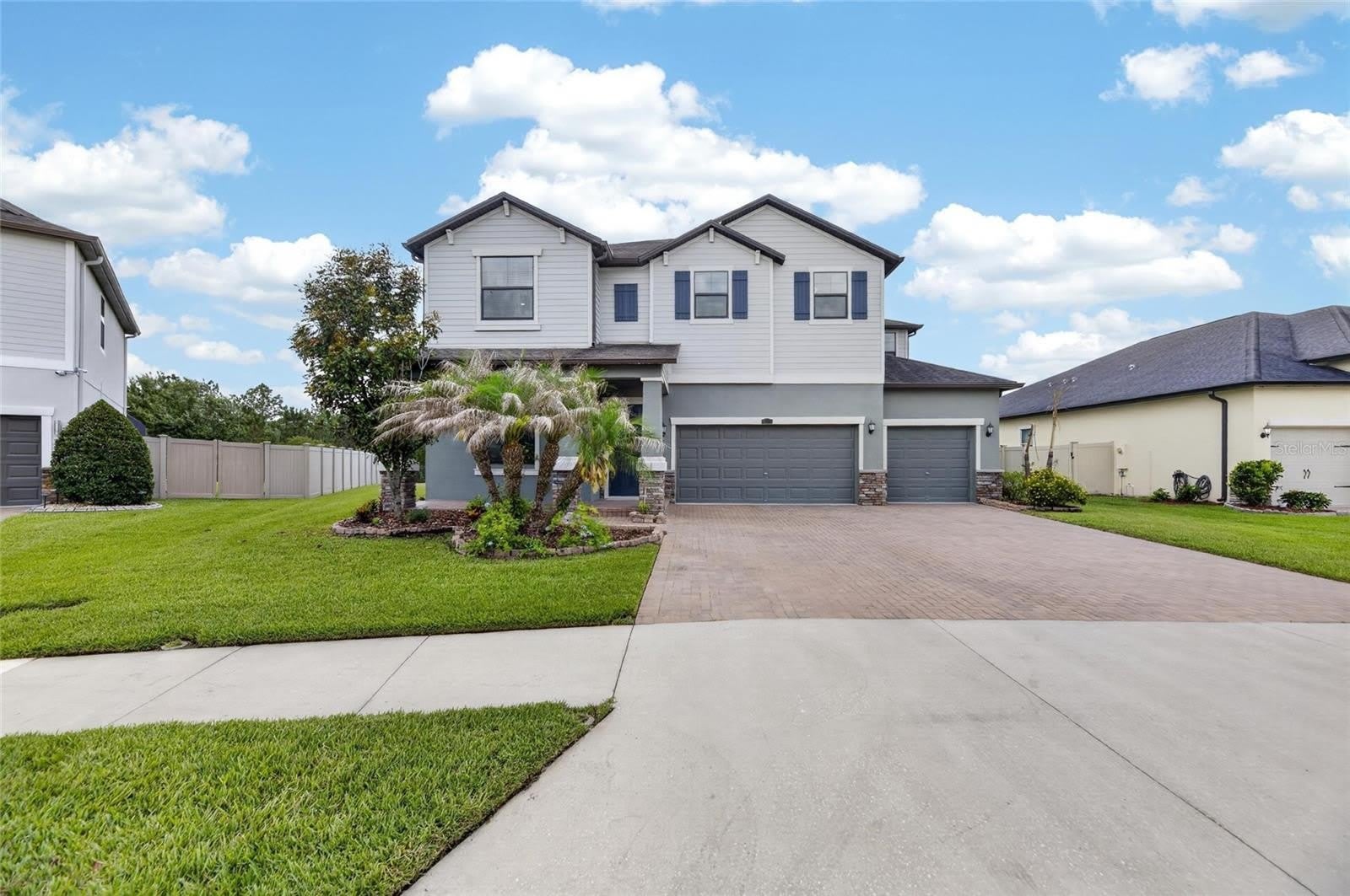 2905 HILLIARD Drive – photo 4