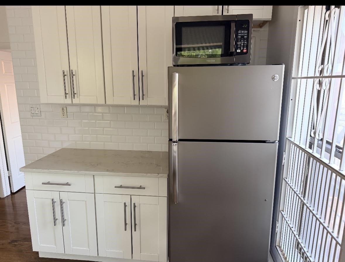 236 Grove St – photo 5