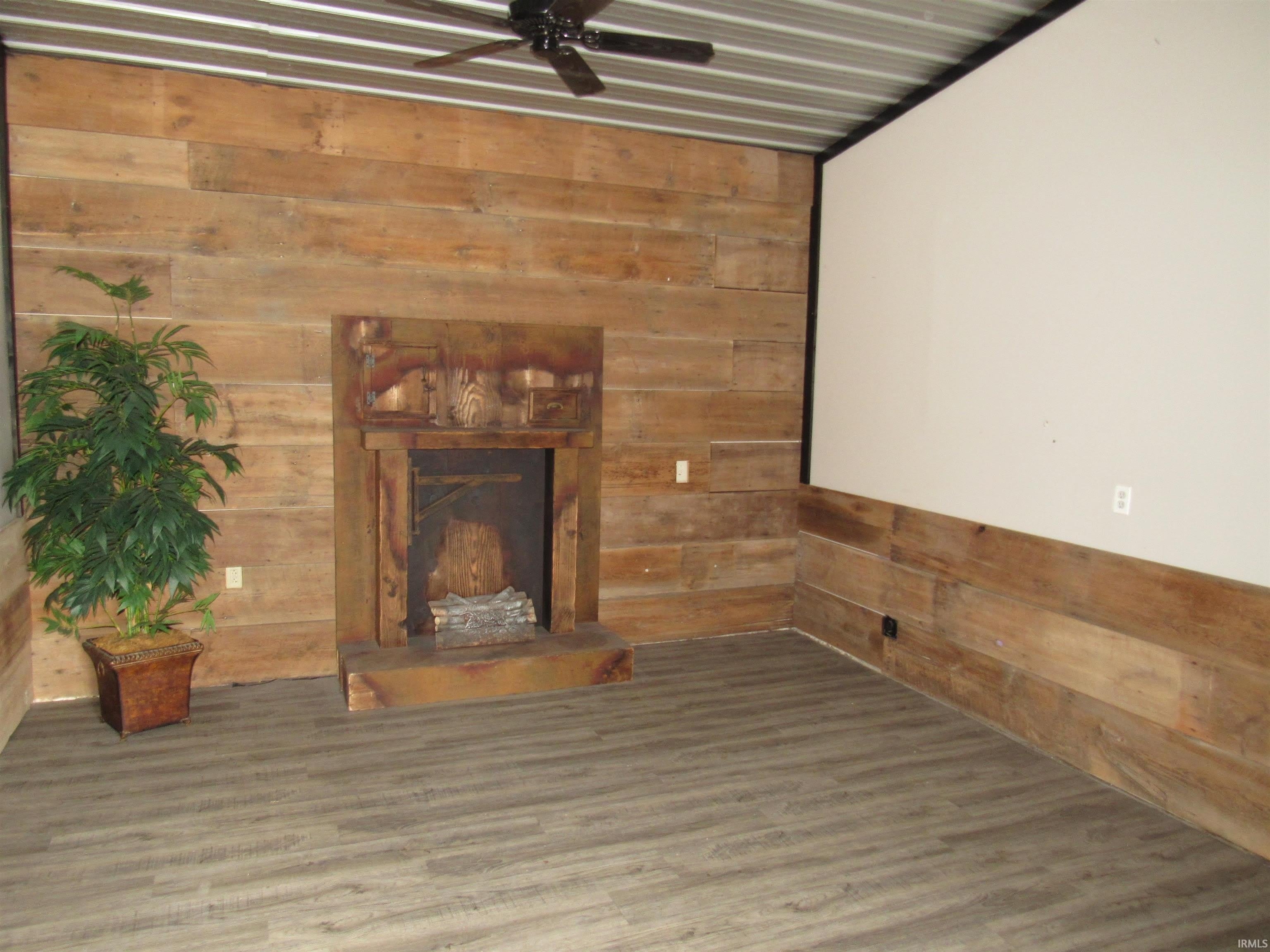 124 N McKinley Street – photo 3