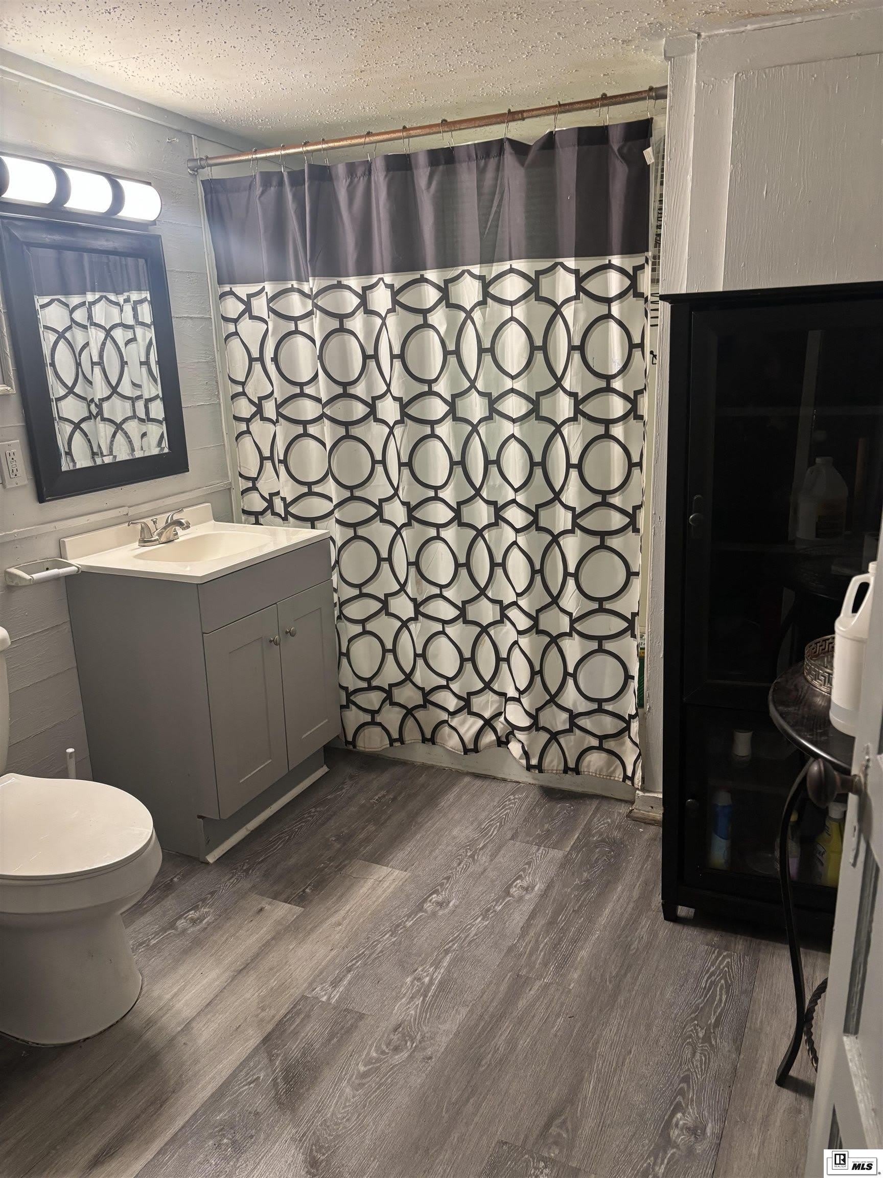 239 SIMS AVENUE – photo 5