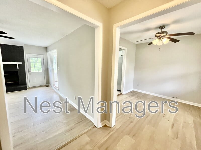 6732 Vaughn Road – photo 2