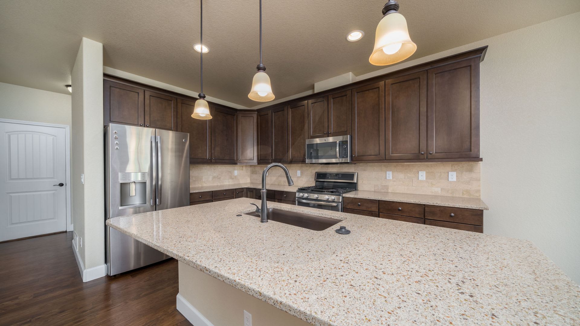 Stunning 4 Bedroom Patio Home in Flying Horse – photo 3
