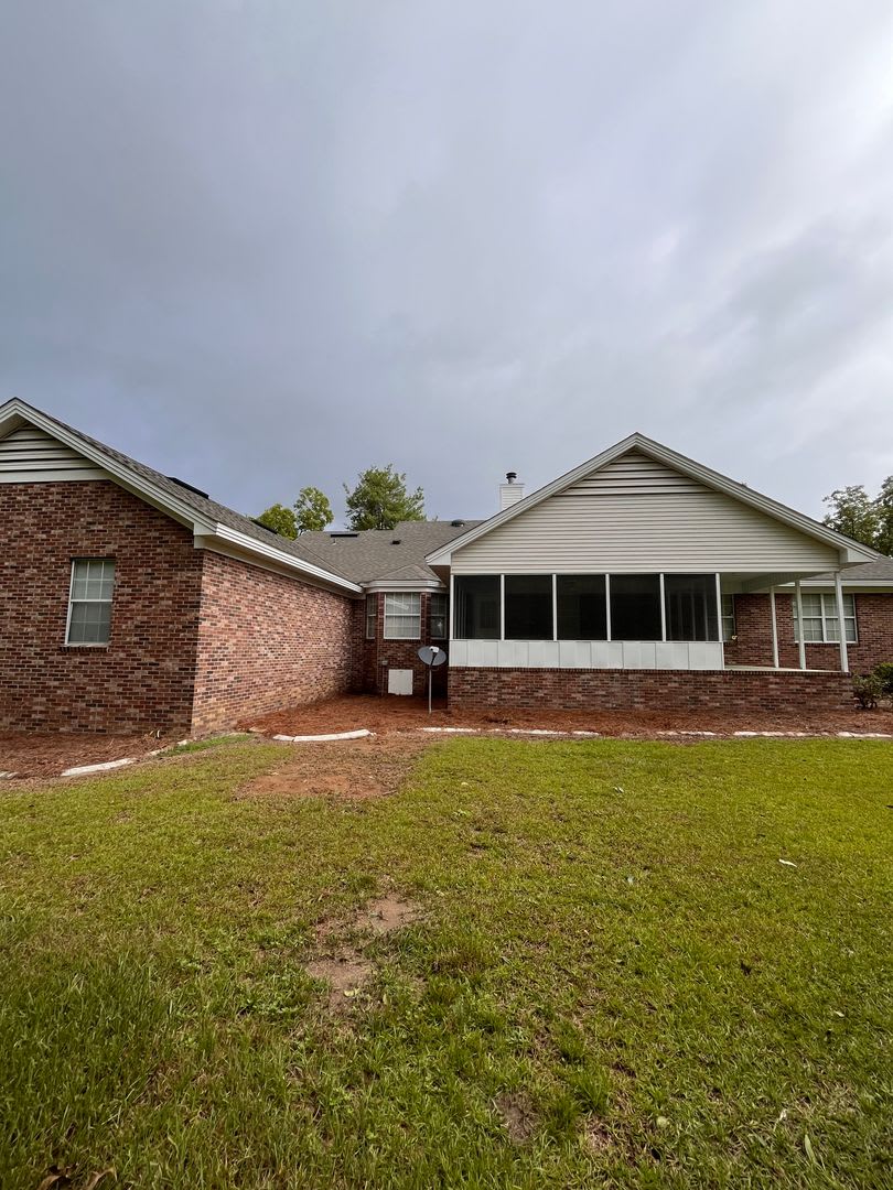 North Lowndes County Home – photo 2