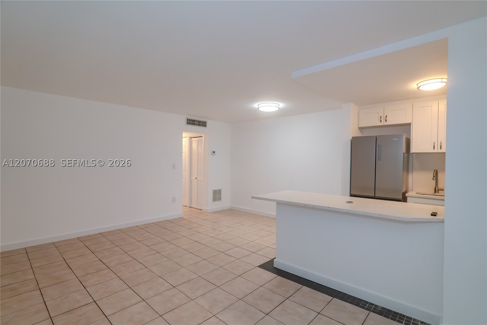 921 Jefferson Ave – photo 2