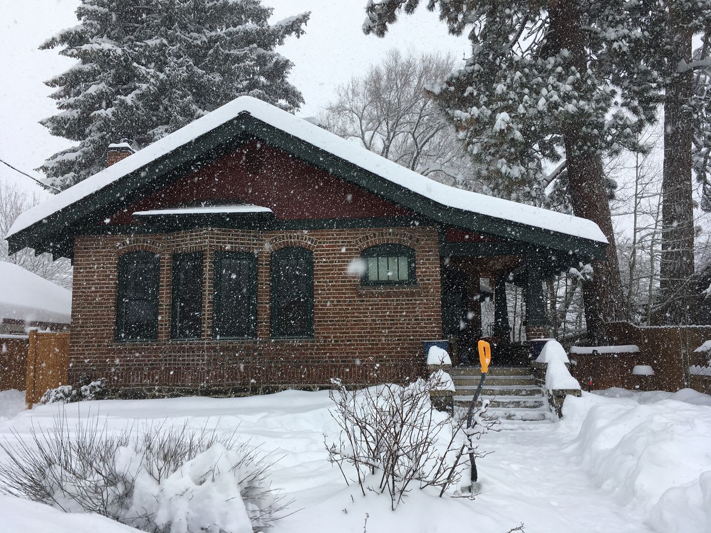 Remodeled Westside Bend Bungalow – photo 2