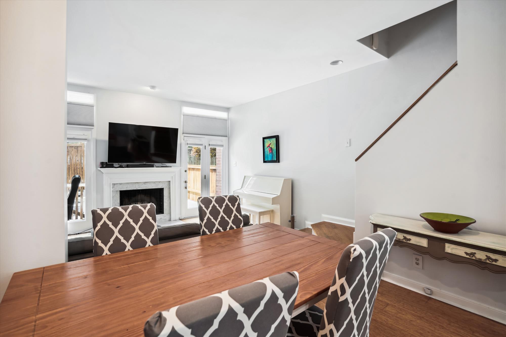 1904 N Veitch St – photo 4