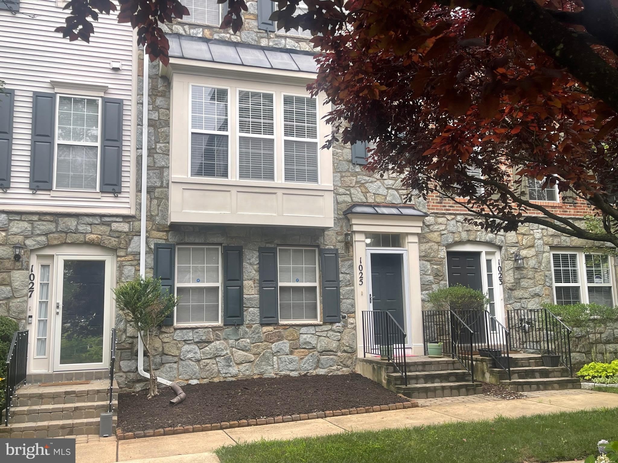 1025 GAITHER Road – photo 2