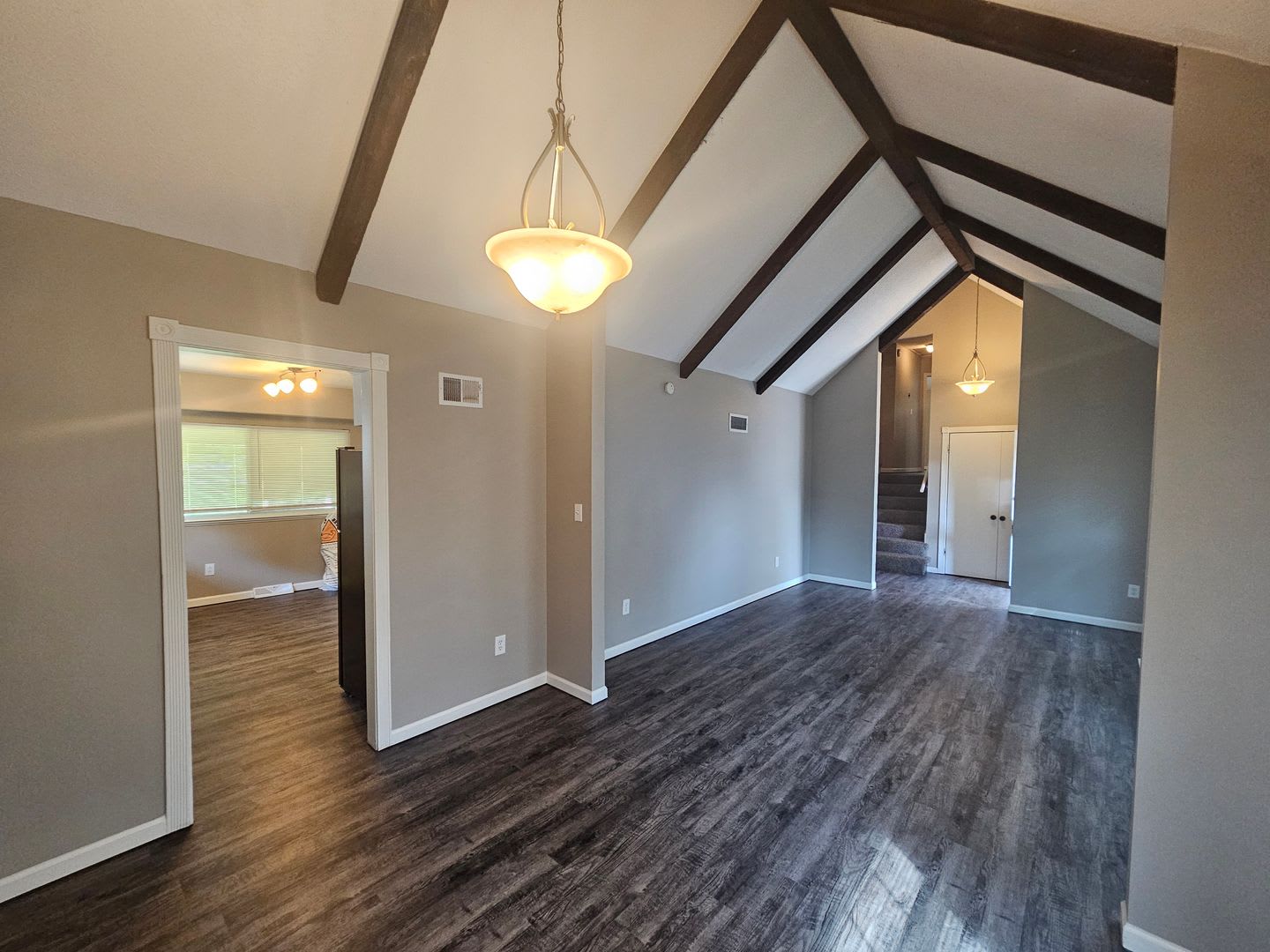 AVAILABLE! Large Family SF Newly Renovated in North KC – photo 2
