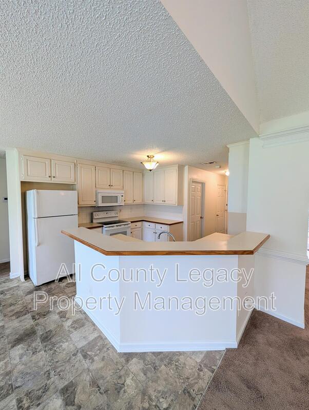 1491 Elena Dr – photo 3