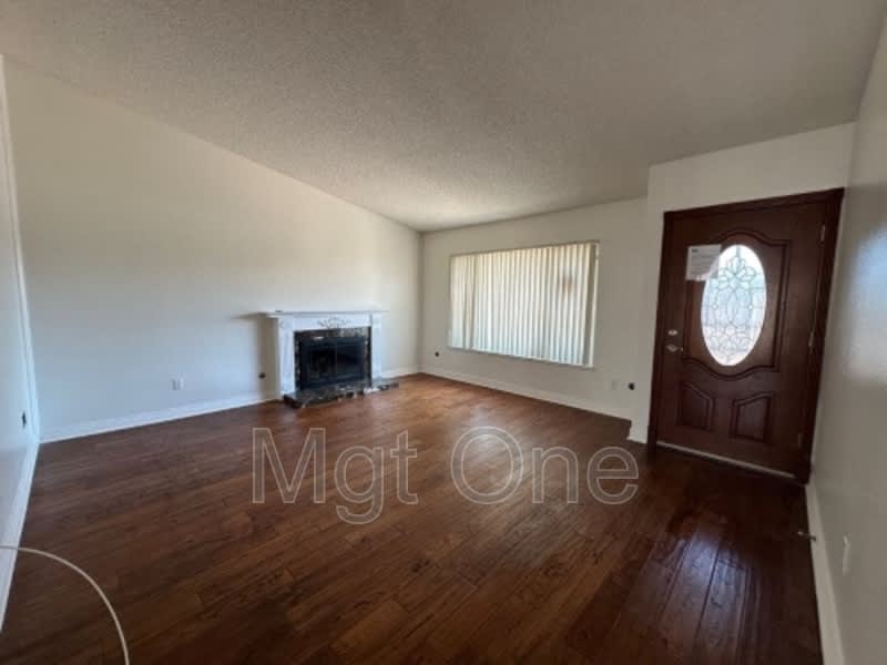 23672 Suncrest Avenue – photo 4