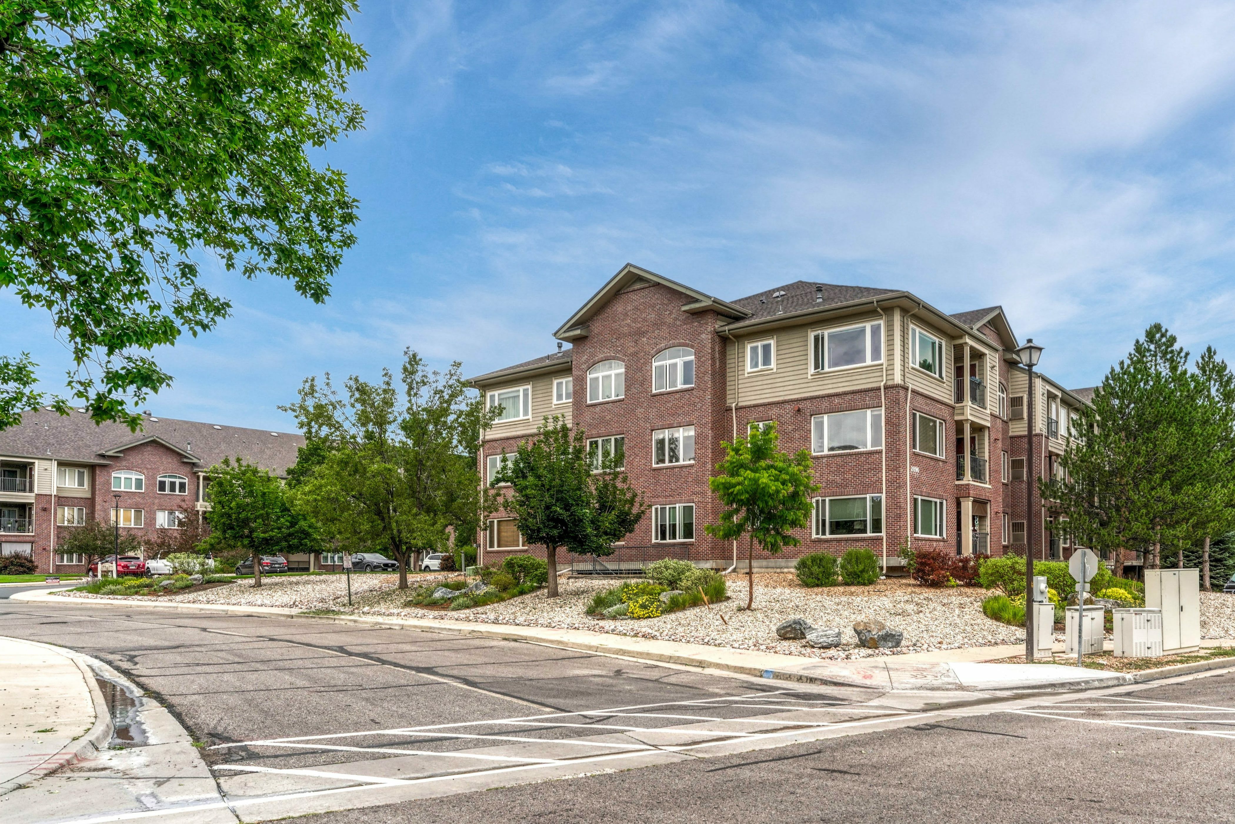 2896 West Riverwalk Circle – photo 4