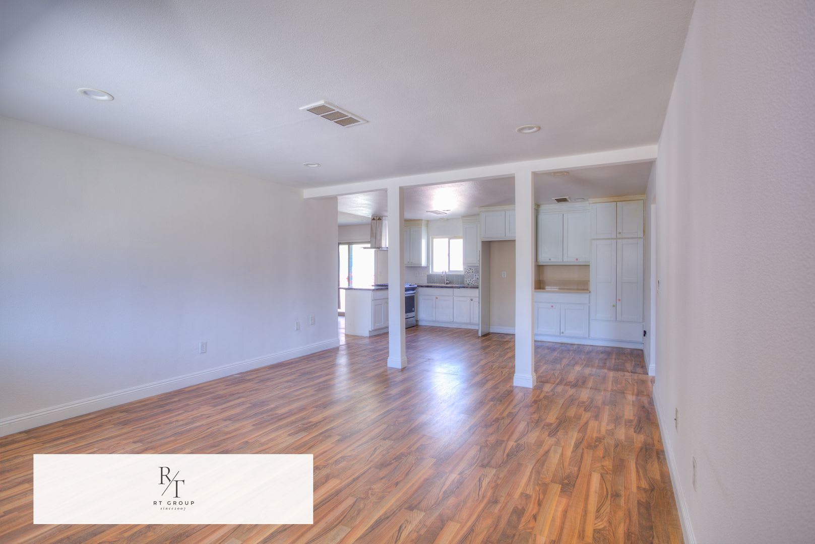 4 Bedrooms – photo 4