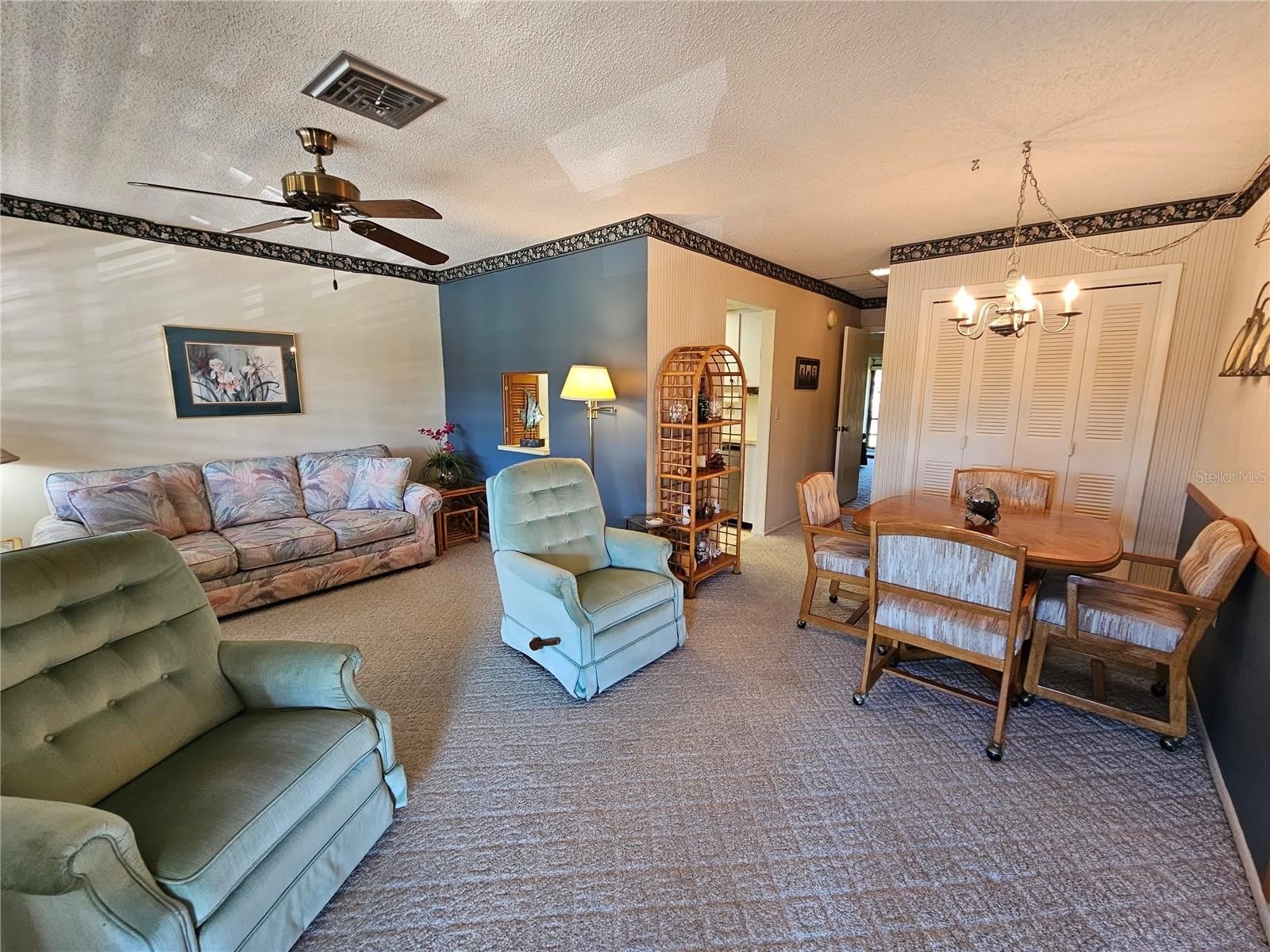 6 Quails Run Boulevard – photo 2
