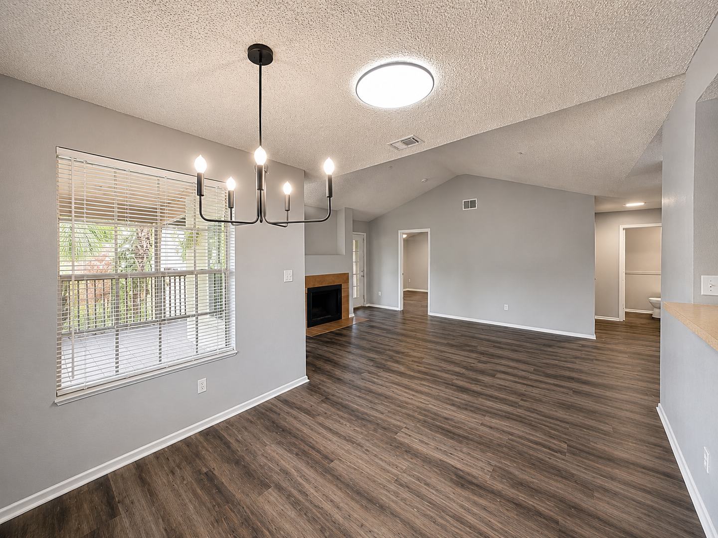 2 Bed / 2 Bath Condo in Gated Community. In Altamonte Springs, Available Now! – photo 5