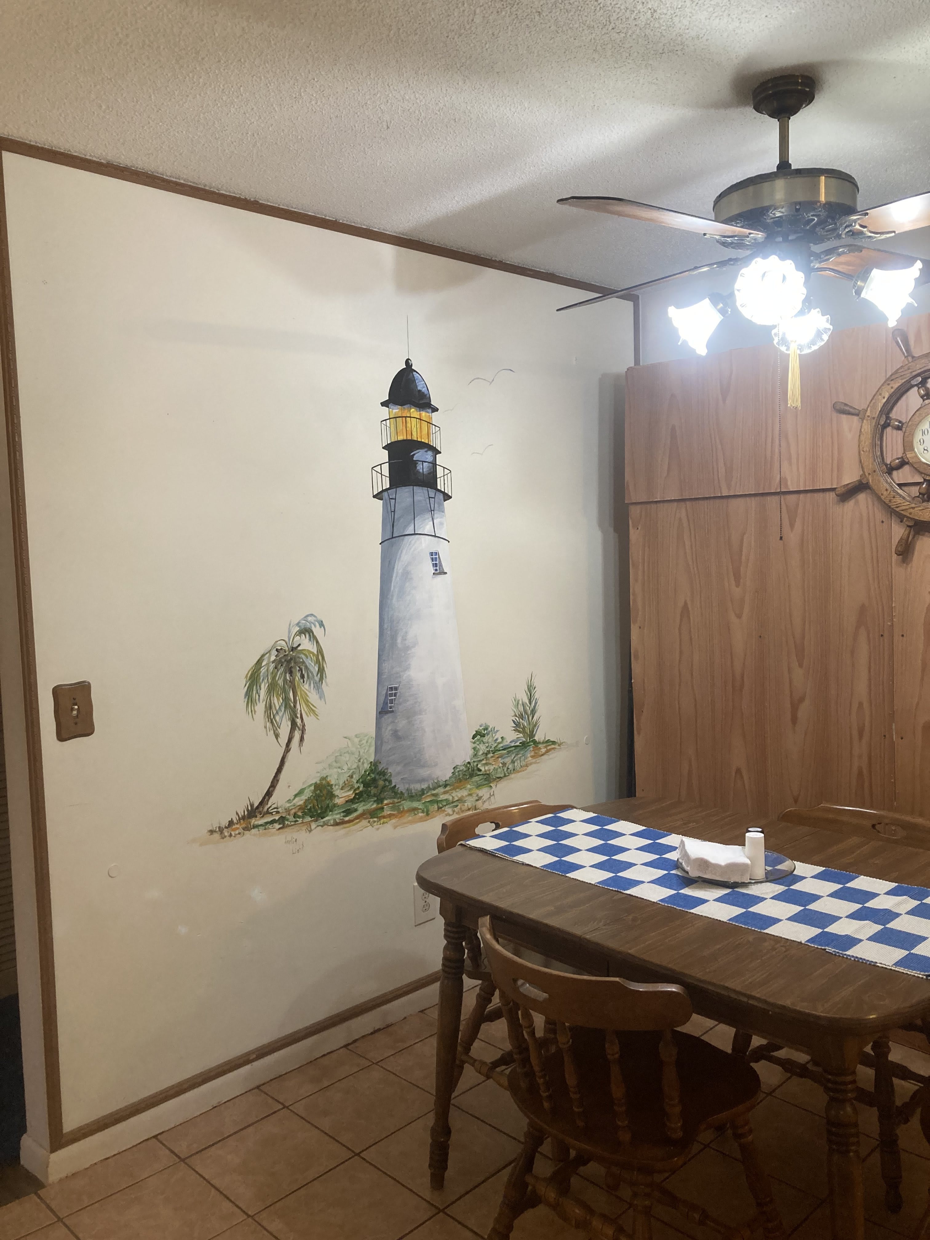 2700 Mizell Avenue – photo 4