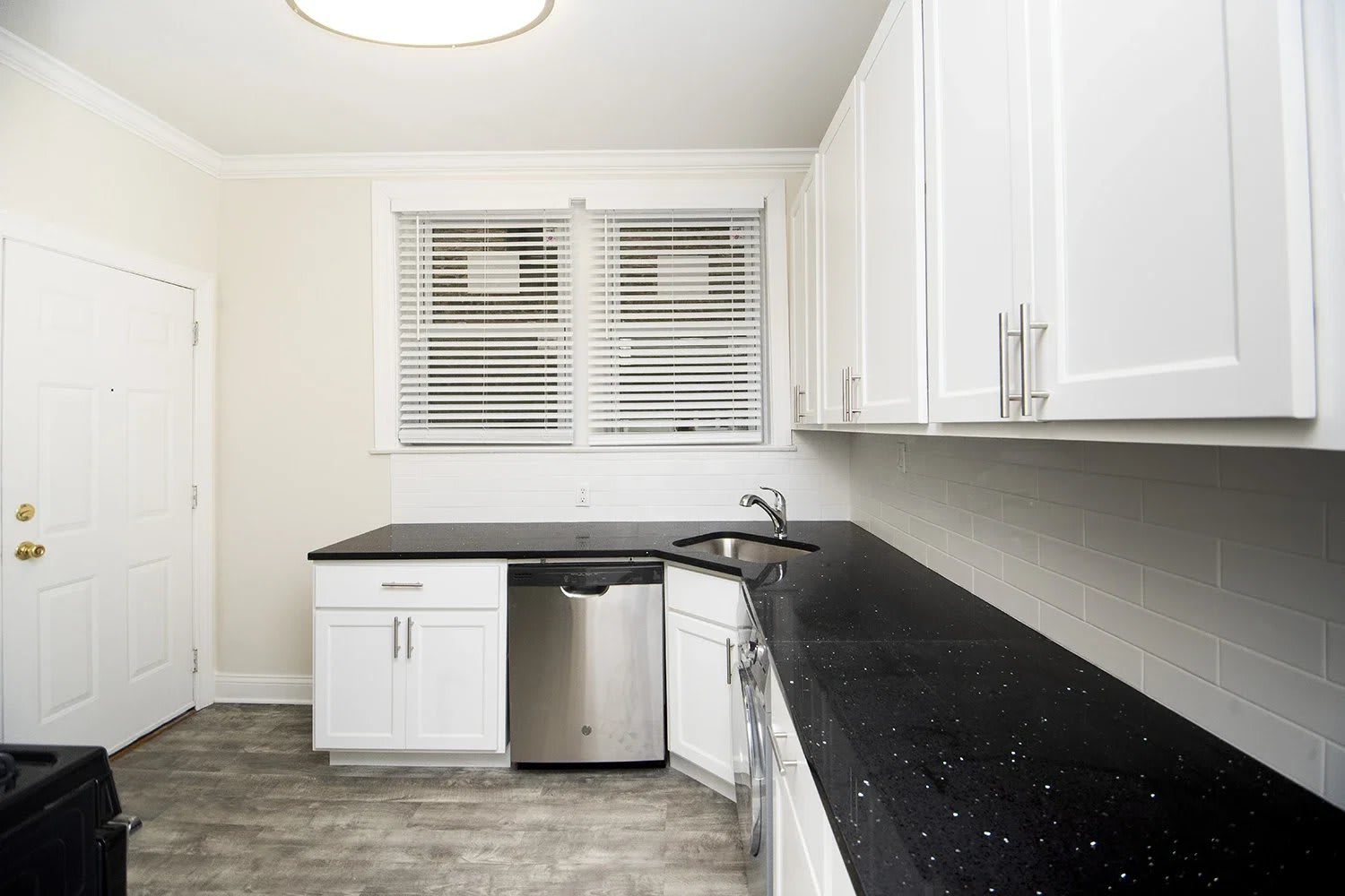1132 Maple Avenue – photo 5