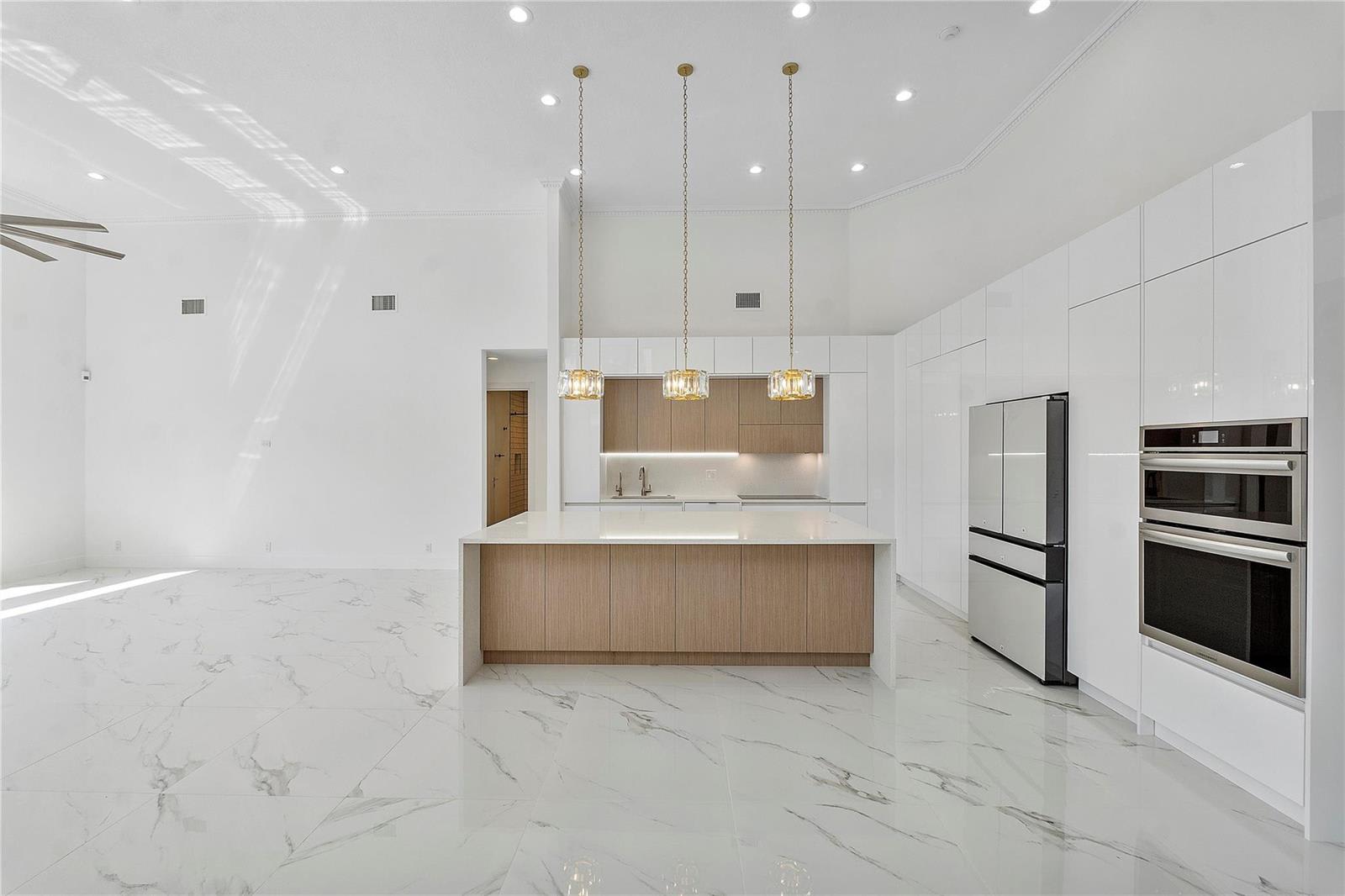 410 Sabal Way – photo 2