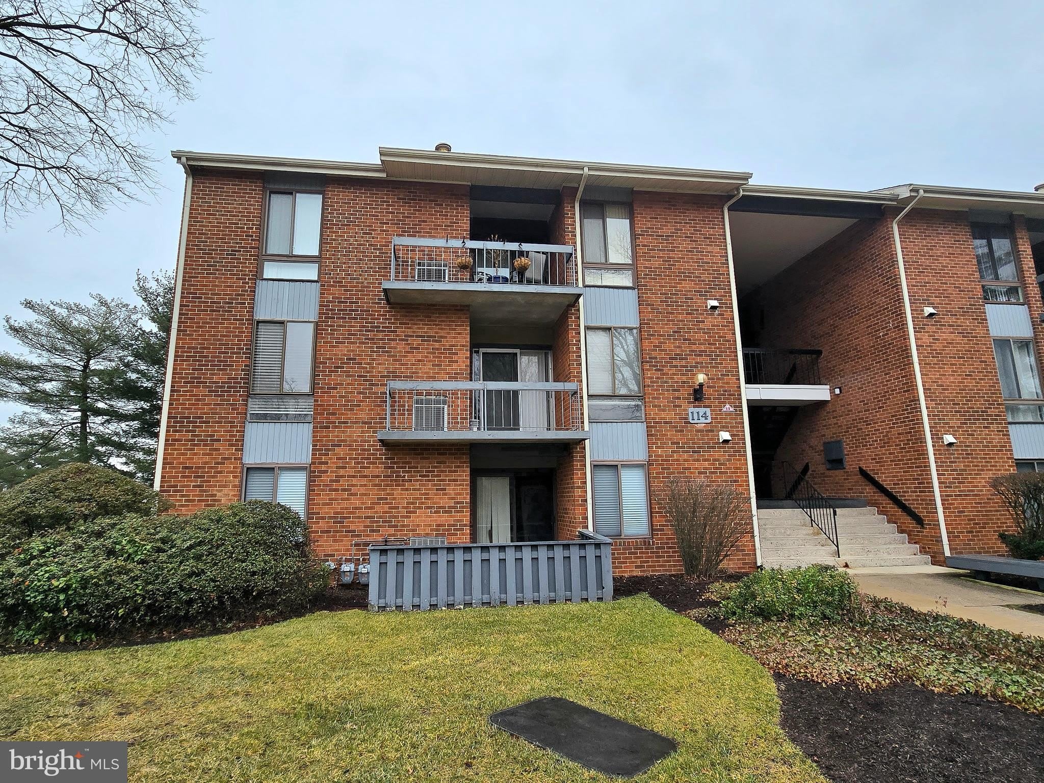 114 Van Buren Road – photo 1