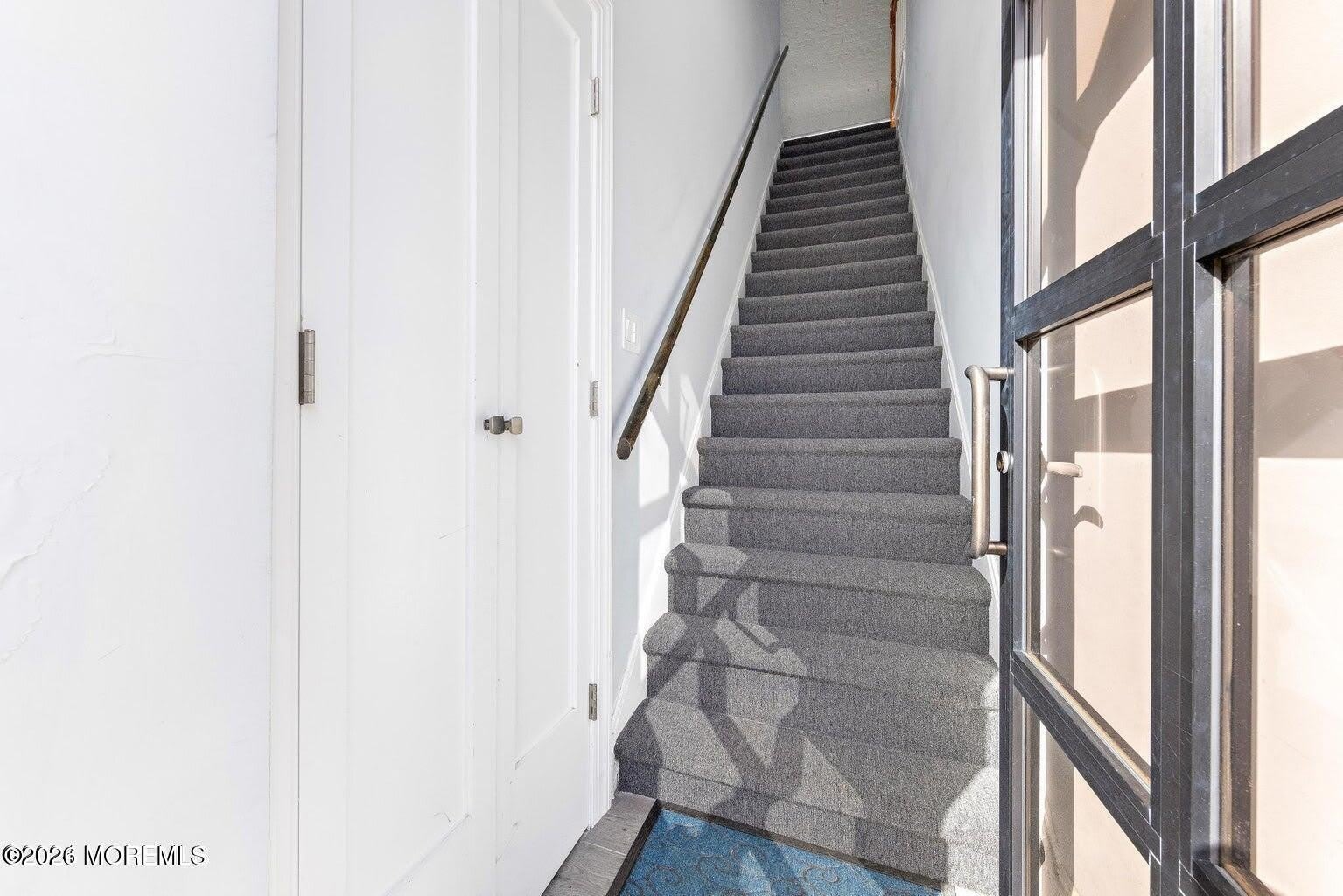 160 Monmouth Street – photo 2