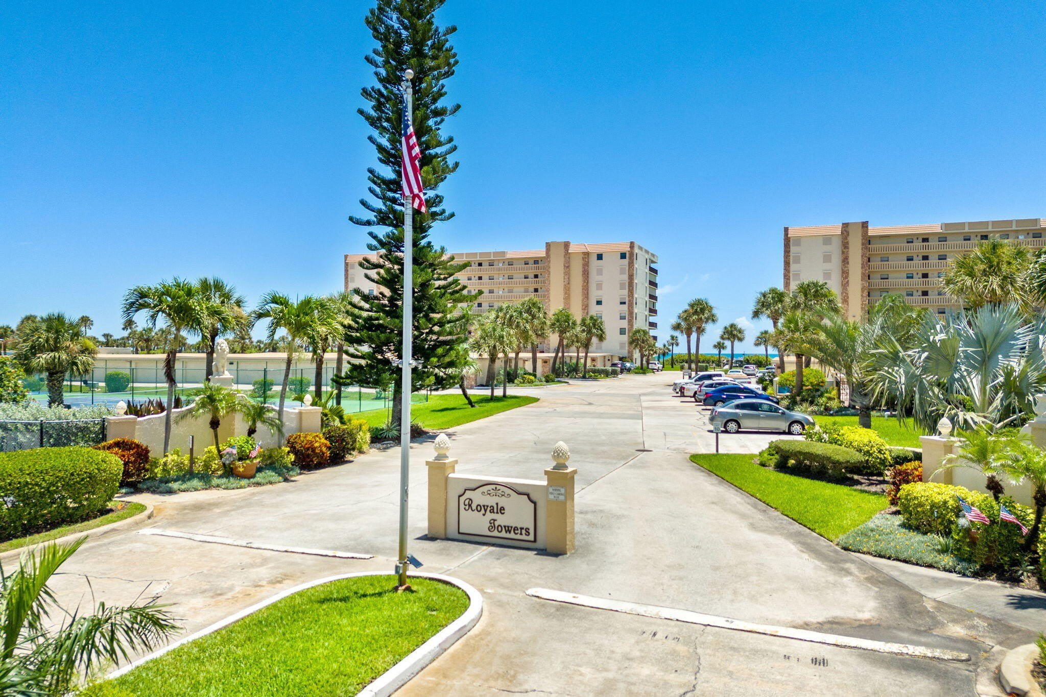 1890 N Atlantic Avenue – photo 4