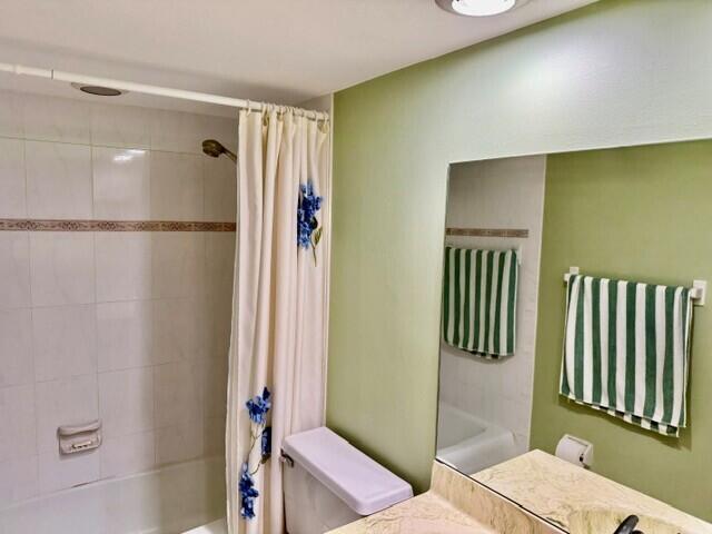 55 Southeast 14th Street – photo 2