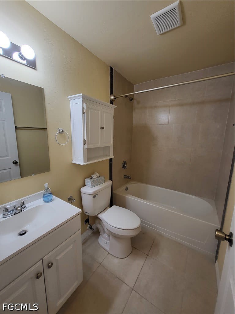 4525 SW 8th Place – photo 1