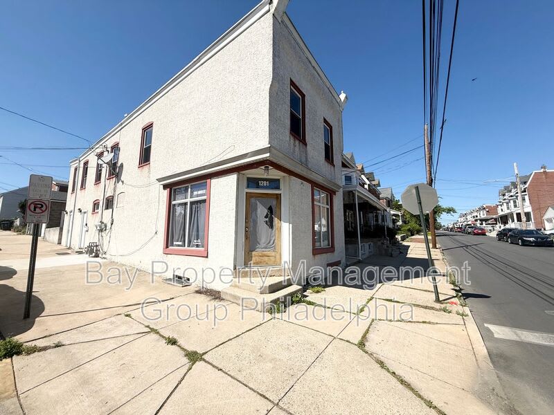 1201 Arch St – photo 2