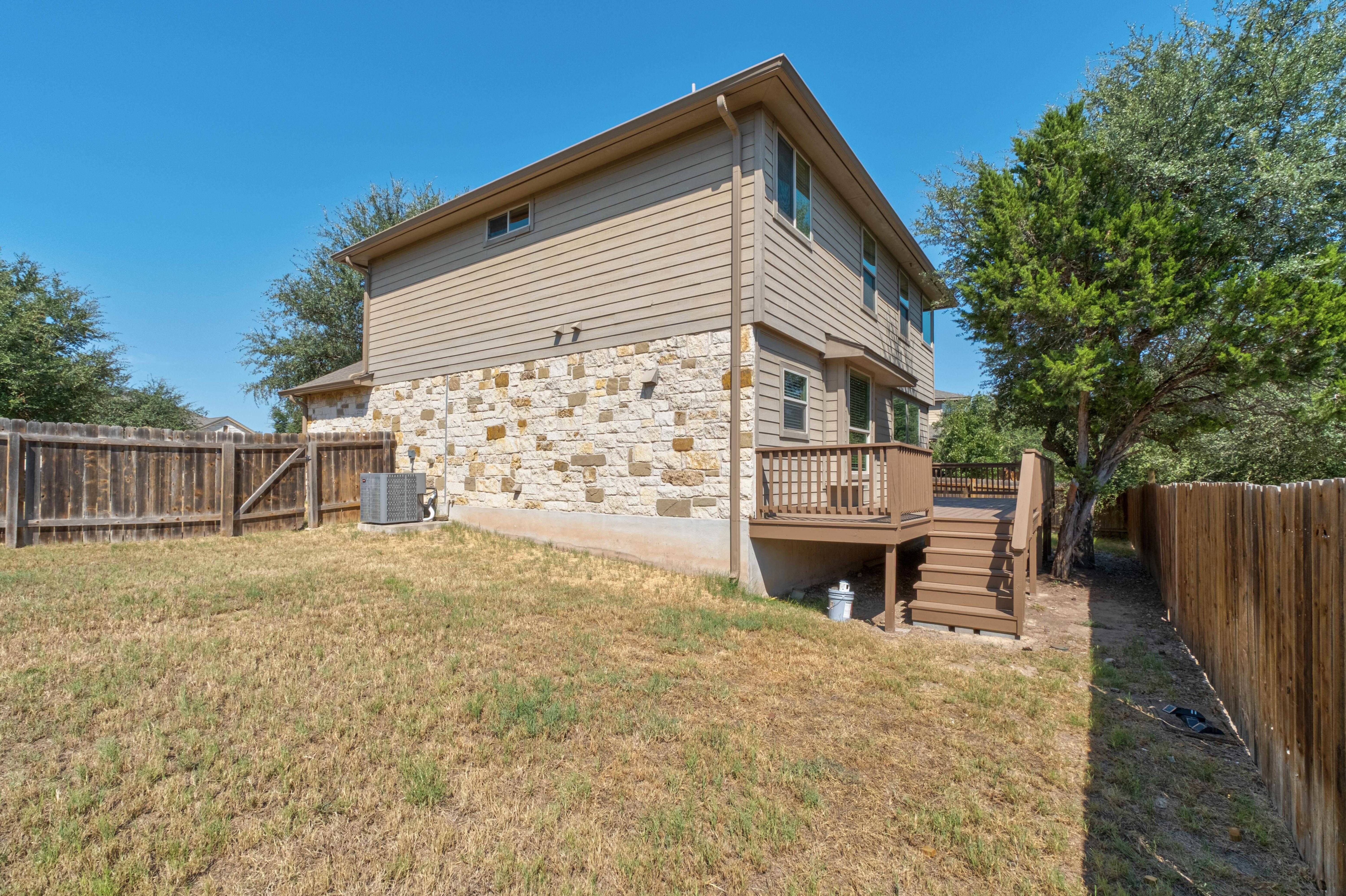 17716 Linkhill Drive – photo 2