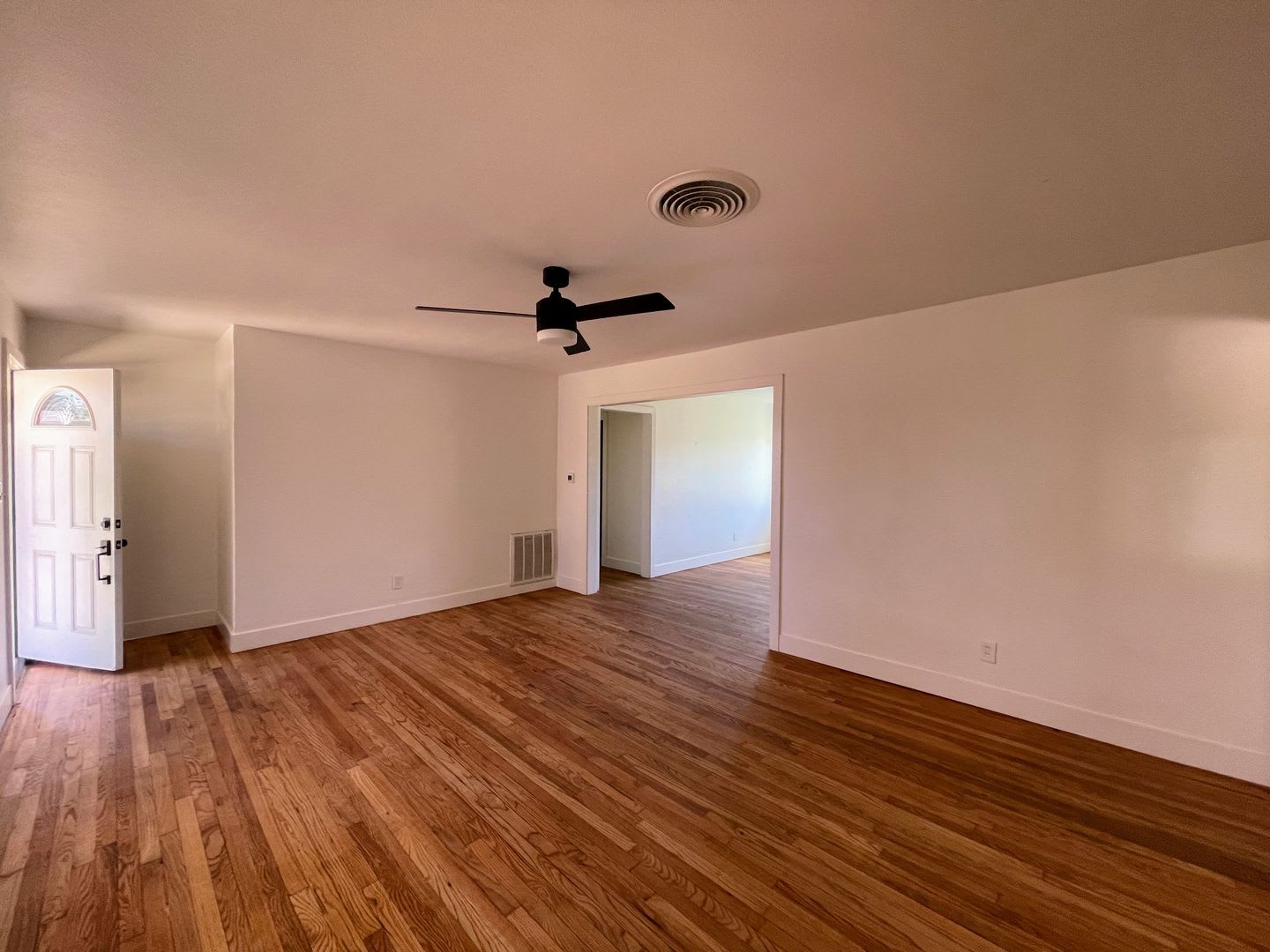 Charming 3BR/2BA Home in Lamesa – Move-In Ready! – photo 3