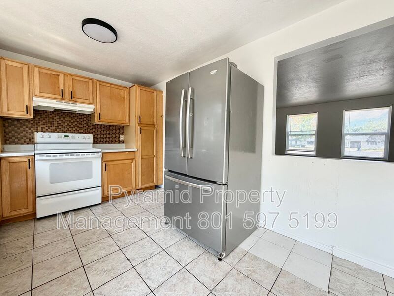 9900 S Darin Dr – photo 4