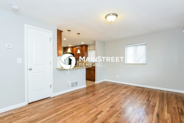 4675 South Acoma Street – photo 4