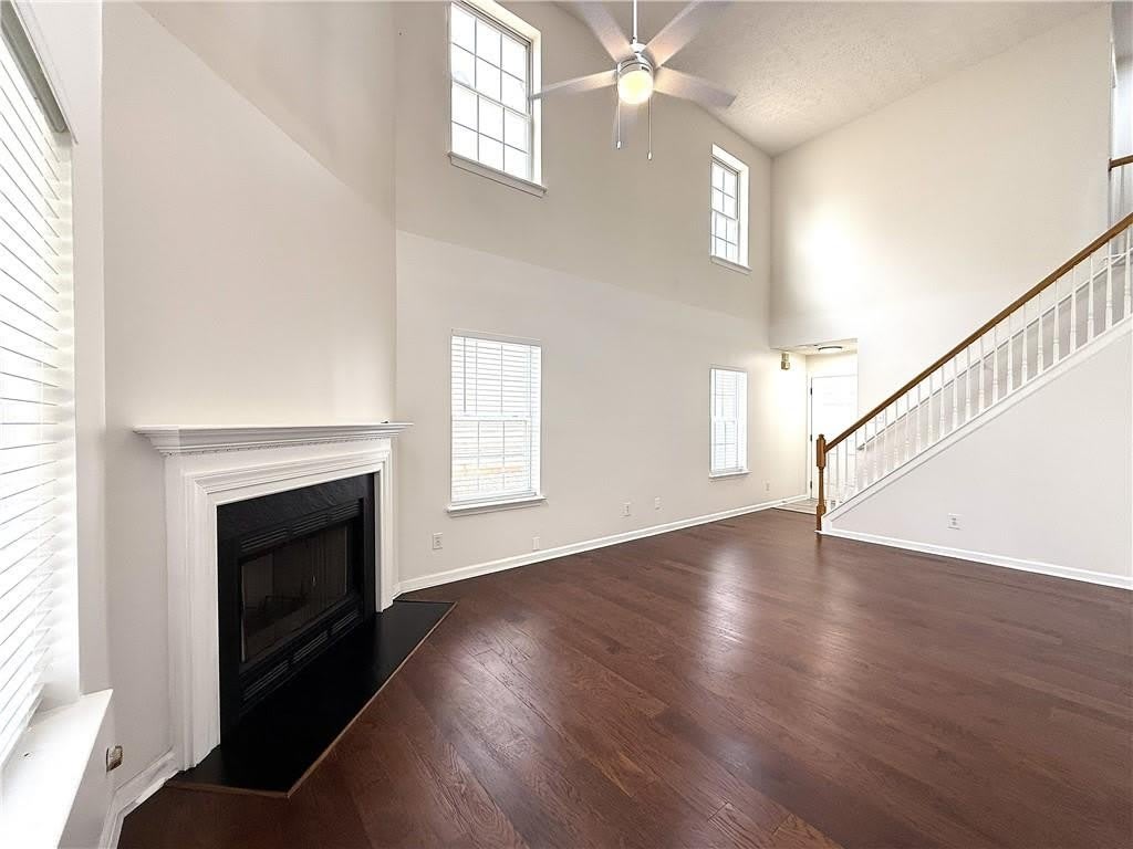 2150 Lexington Lane – photo 3