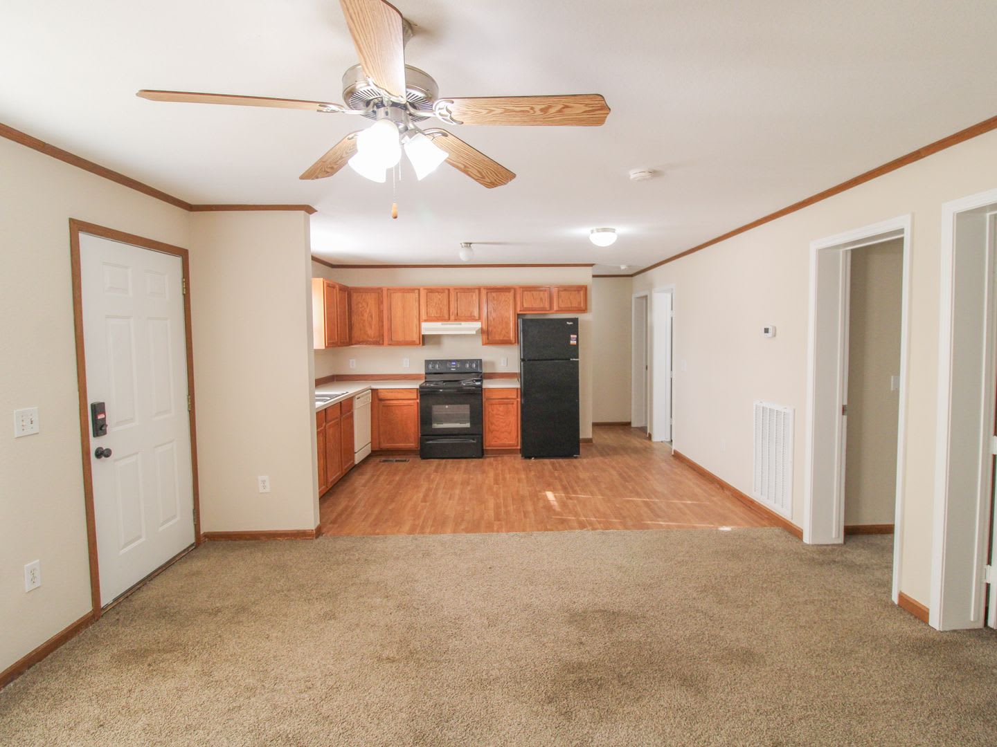 Beautiful 3 Bedroom Duplex In Convenient Pulaski Location – photo 5