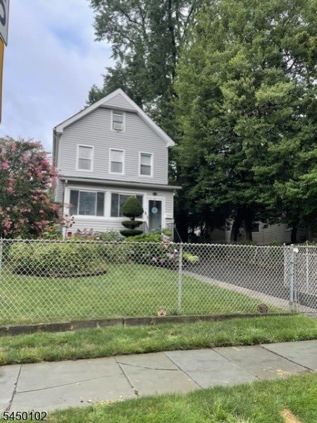 74 Forest St – photo 2