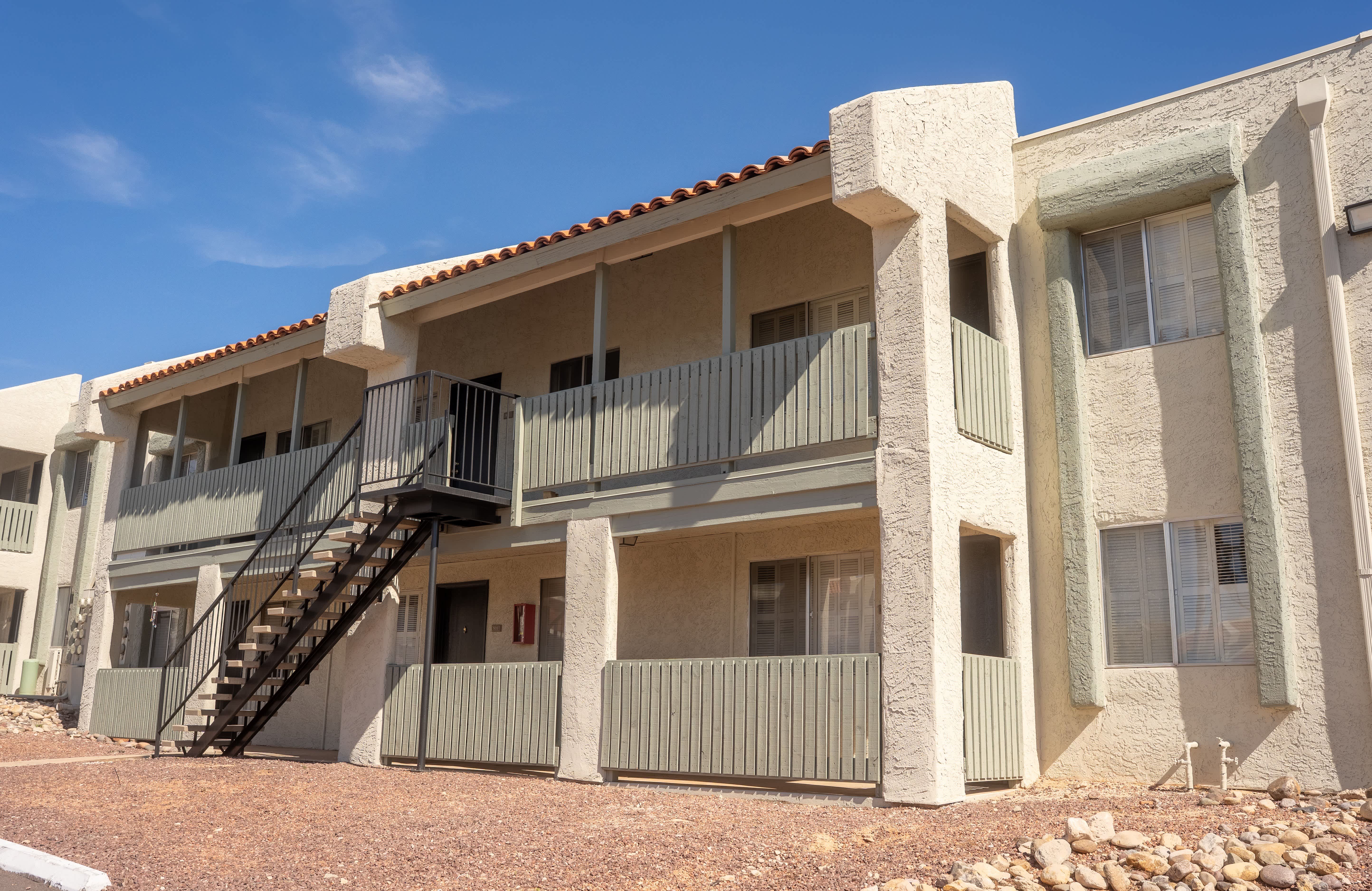 Custom Built Guest House Nw Tucson Available July 1 – photo 5
