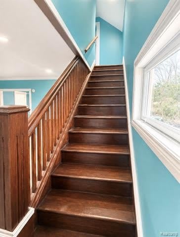 385 Whittemore Street – photo 4