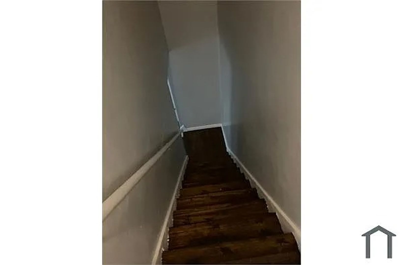 2 Bed 1 Bath Duplex 1100 Mo – photo 3