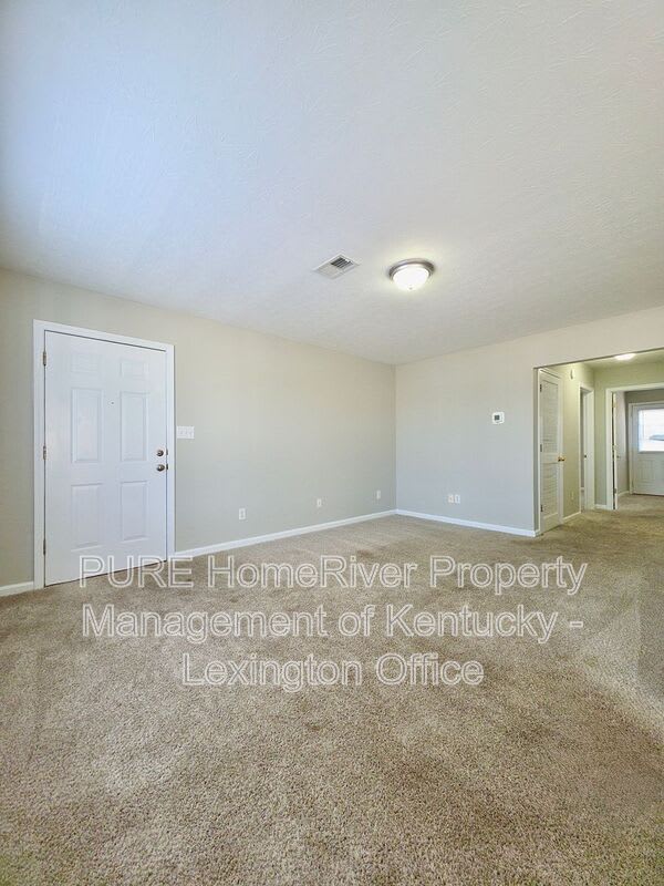 126 Grinder Ct – photo 3