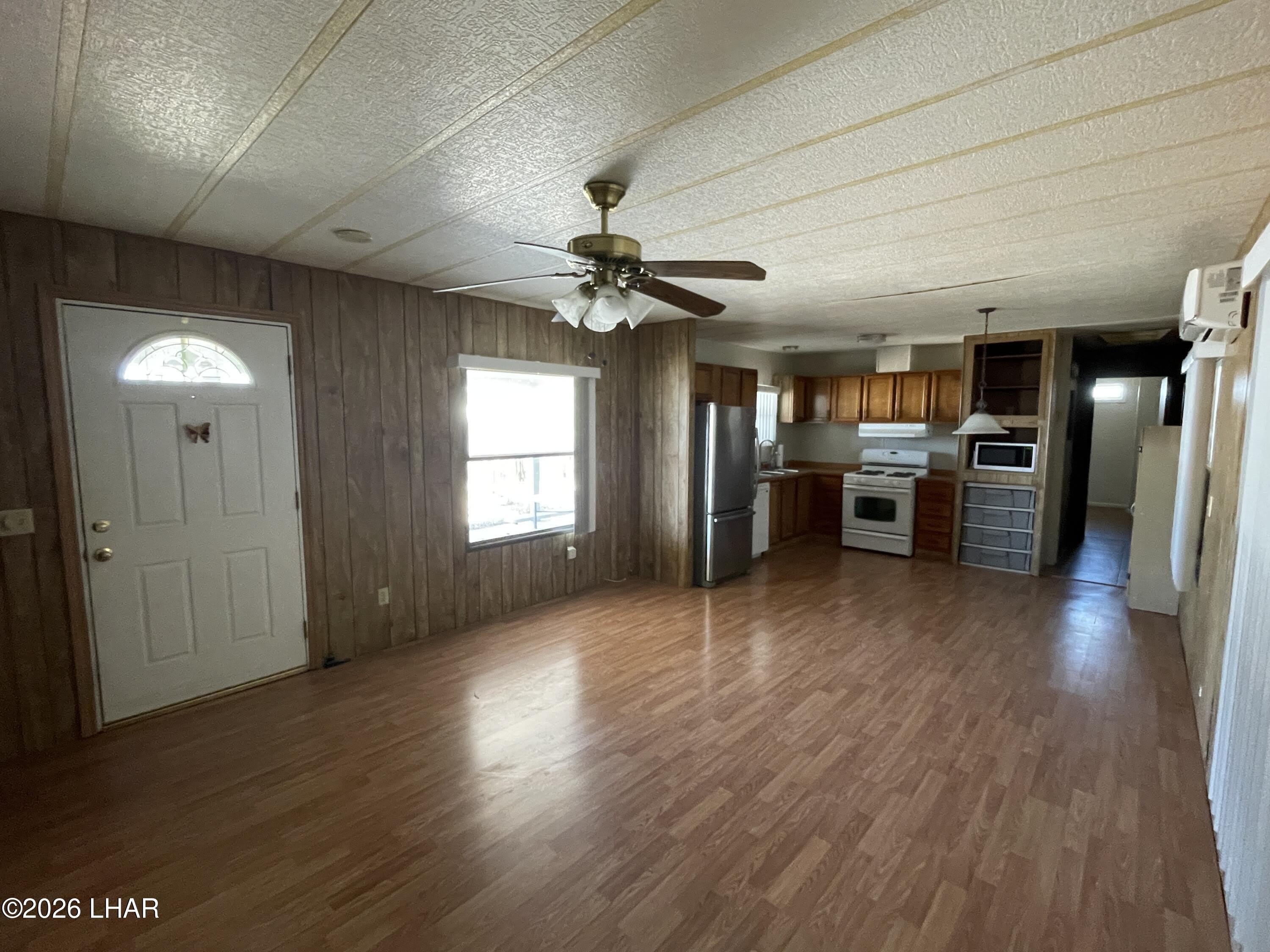 2575 Donna Dr – photo 4