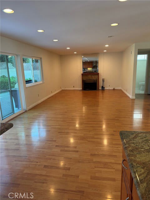 5355 Duncannon Avenue – photo 3