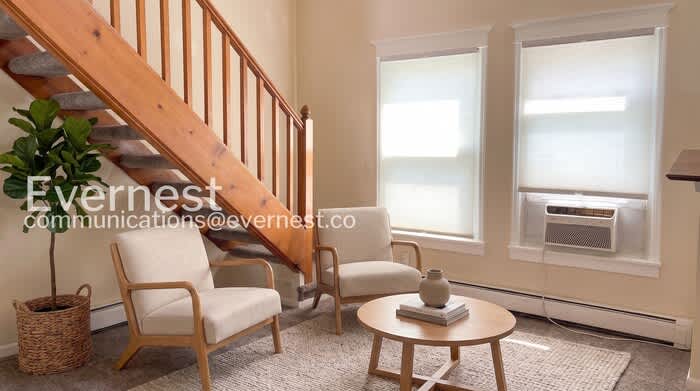 2205 Arapahoe Avenue – photo 2