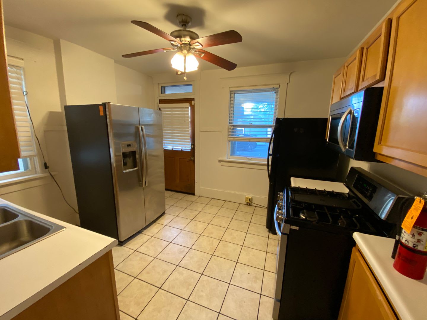 68 E 17th Ave – photo 5