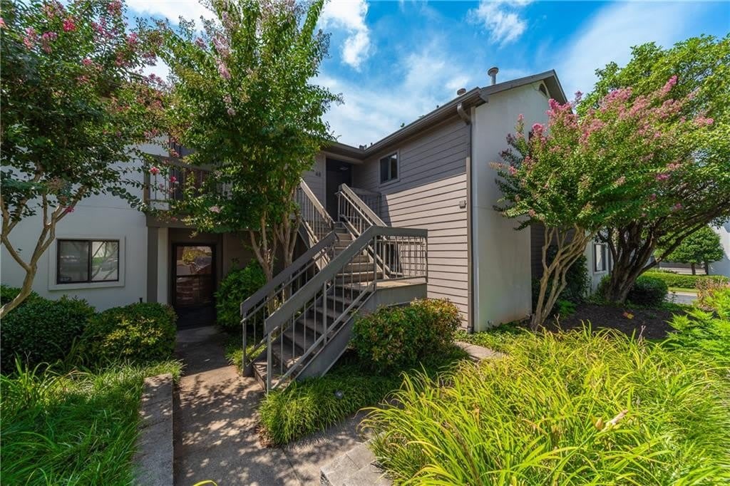 48 Finch Trail NE – photo 2