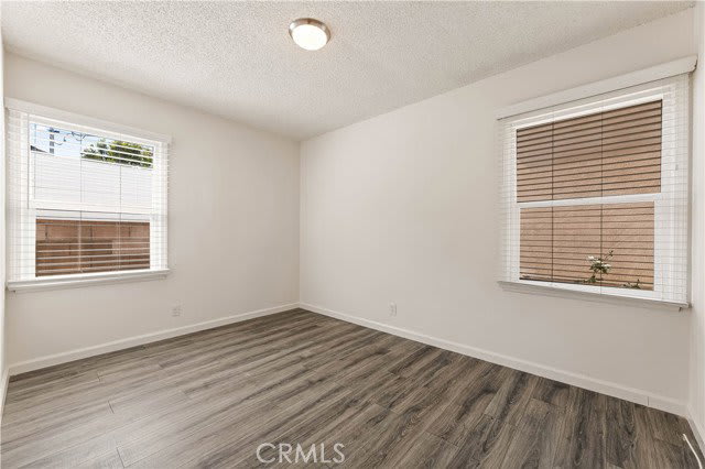 16601 Valerio Street – photo 5