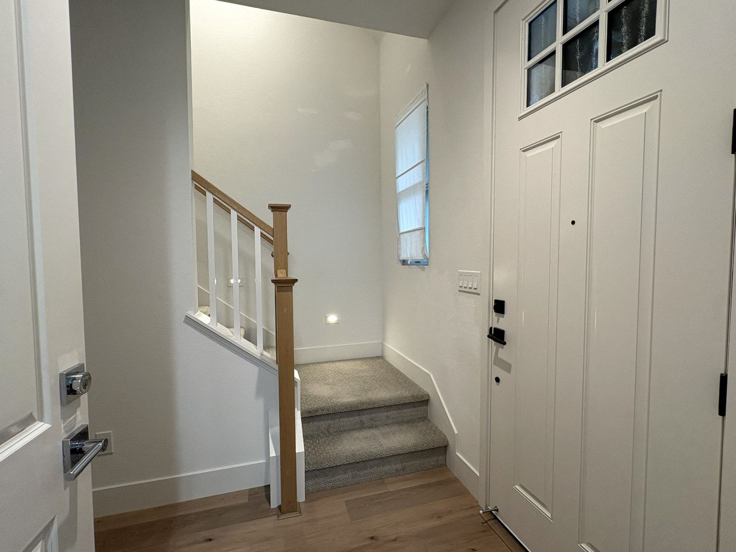 Modern 3Br 3Ba Townhome In Prime Mountain View Location – photo 4
