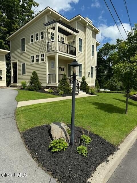 7 N Circular Street – photo 1